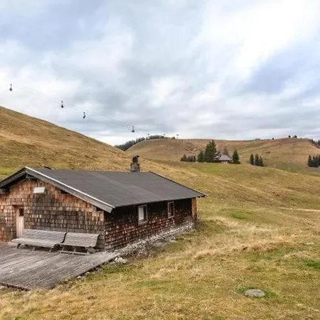 Almhuette Bairau Kaser Lofer